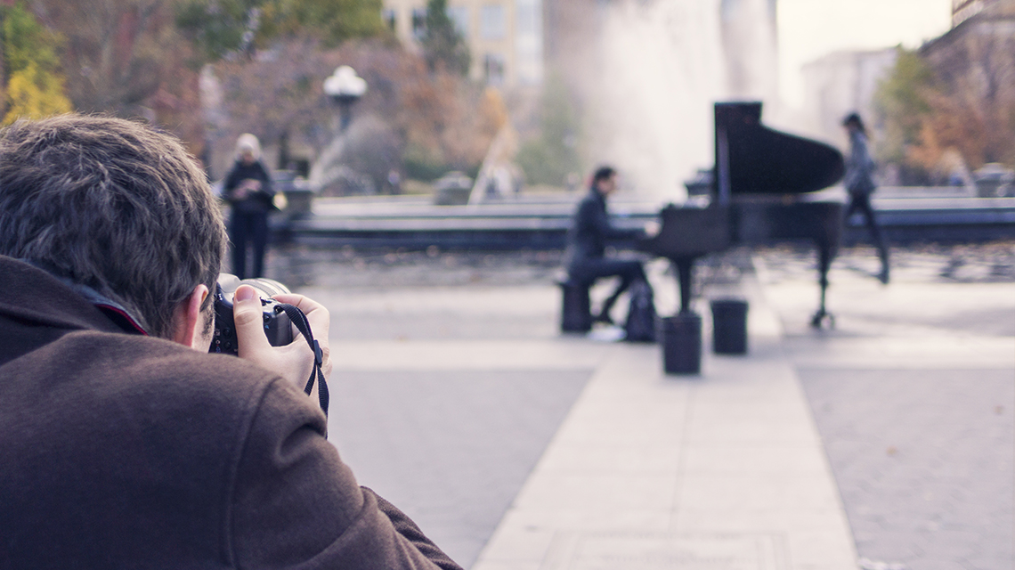 DSLR Camera