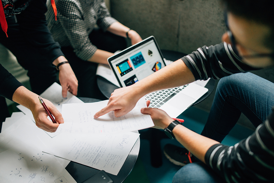 group discussing wordpress business plan ideas